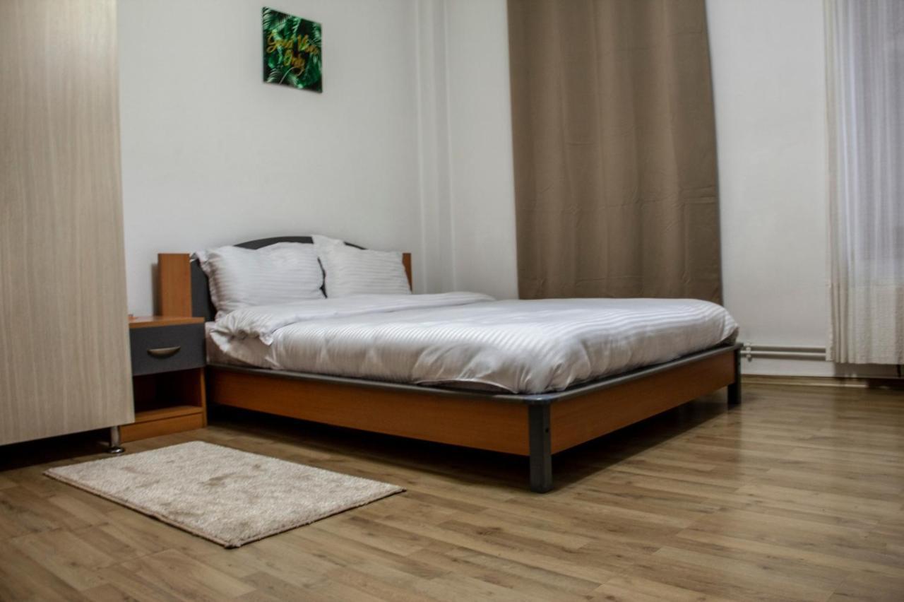 Happy Accomodation Bukarest Kültér fotó